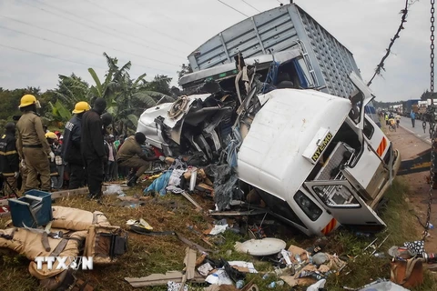Hiện trường vụ tai nạn tại Kampala. (Nguồn: AFP/TTXVN)