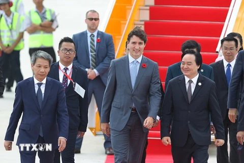 Đoàn lãnh đạo Cấp cao nền kinh tế Canada do Thủ tướng Justin Trudeau dẫn đầu tham dự Tuần lễ Cấp cao APEC 2017, tại thành phố Đà Nẵng. (Ảnh: TTXVN)