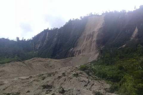 Trận động đất hôm 26/2 gây sạt lở ở thị trấn Tabubil, Papua New Guinea. (Nguồn: AP)