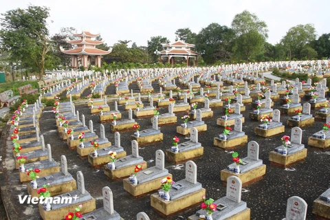 Nhiều dự án xây dựng nghĩa trang ở Hà Nội bị "đắp chiếu" hàng năm