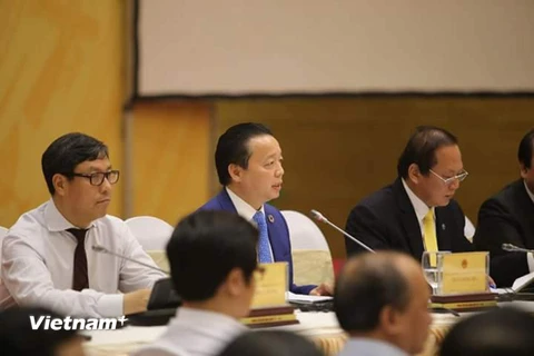 Bộ trưởng Trần Hồng Hà chia sẻ tại buổi họp báo. (Ảnh: PV/Vietnam+)