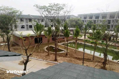 Dự án Vườn Vạn Tuế xây dựng khi chưa được phê duyệt chủ trương đầu tư, chưa được giao đất. (Ảnh: PV/Vietnam+)