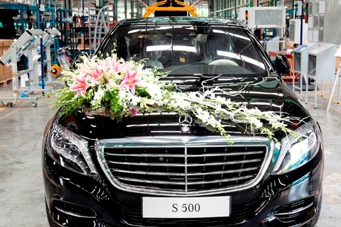 Mercedes xuất xưởng chiếc S-Class lắp ráp ở Việt Nam