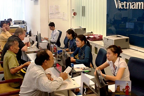 Vietnam Airlines: Nhiều kẽ hở trong việc bán vé bay