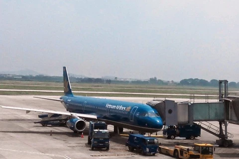 Hành khách la hét, đòi mở cửa thoát hiểm máy bay Vietnam Airlines