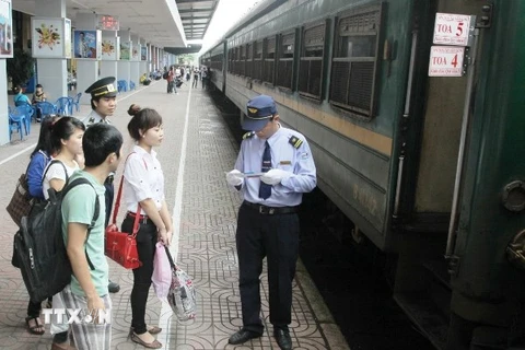Ngành đường sắt giảm tới 25% giá vé tuyến Hà Nội-Lào Cai 