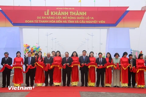 Khánh thành dự án Quốc lộ 1A đoạn Thanh Hóa-Hà Tĩnh dài 315km