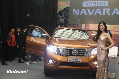 Nissan NP300 Navara được bán từ 645 triệu đồng tại Việt Nam