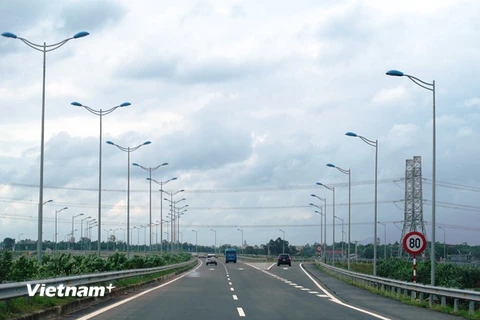 Cao tốc Hà Nội-Hải Phòng: Phí cao nhất là 180.000 đồng/xe 