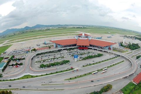 Toàn cảnh sân bay Nội Bài từ trên cao.