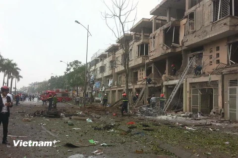 Hiện trường vụ nổ kinh hoàng tại Khu đô thị Văn Phú, Hà Đông, Hà Nội. (Ảnh: PV/Vietnam+)
