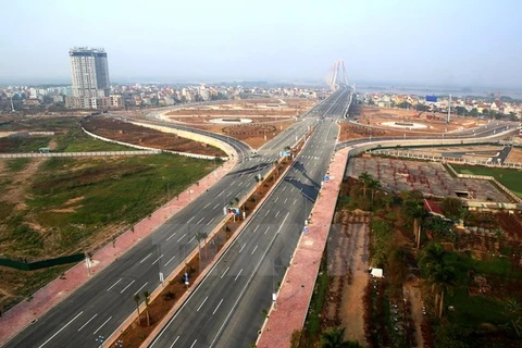 Tuyến đường nối cầu Nhật Tân-Nội Bài. (Ảnh: Huy Hùng/TTXVN)