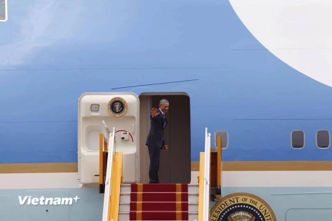 Chiếc máy bay Air Force One đưa Tổng thống Obama vào Thành phố Hồ Chí Minh chiều 24/5. (Ảnh: Minh Sơn/Vietnam+)