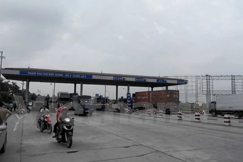Trạm thu phí trên Quốc lộ 5 Hà Nội-Hải Phòng. (Ảnh: Việt Hùng/Vietnam+)