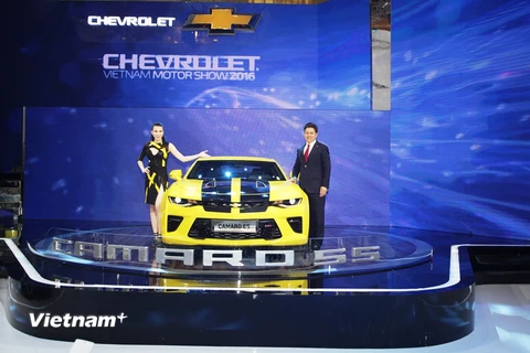 Chevrolet Camaro SS 2016 là mẫu xe “hot” nhất tại Triển lãm Ôtô Việt Nam 2016. (Ảnh: Doãn Đức/Vietnam+)