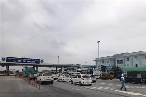 Phương tiện lưu thông tại trạm thu phí Km6 trên tuyến cao tốc Nội Bài-Lào Cai. (Ảnh: VEC cung cấp)