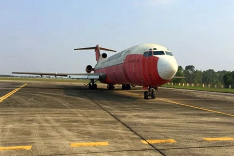 Tàu bay B727-200 bị bỏ quên tại Cảng hàng không quốc tế Nội Bài từ năm 2007 đến nay.
