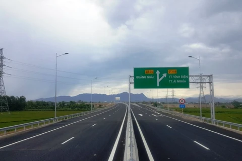 Đoạn tuyến dài 65km của dự án xây dựng đường cao tốc Đà Nẵng - Quảng Ngãi đã được thông xe kỹ thuật. (Ảnh: VEC cung cấp)