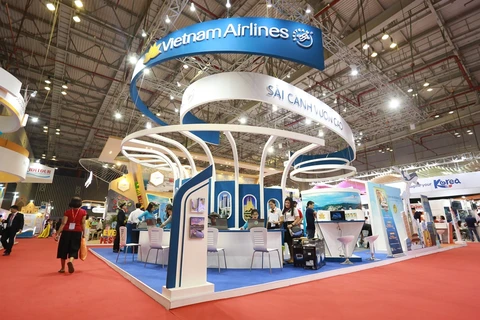 Vietnam Airlines va Jetstar Pacific giới thiệu nhiều mức giá ưu đãi đi nội địa và quốc tế.