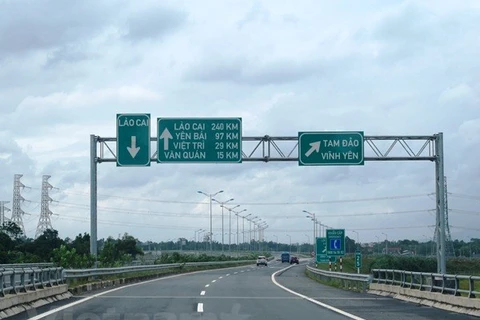 Đoạn tuyến đường cao tốc Nội Bài-Lào Cai. (Ảnh: Việt Hùng/Vietnam+)