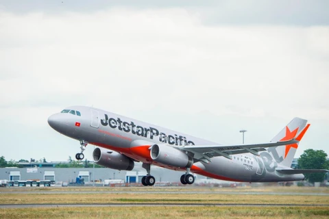 Máy bay mới của Jetstar Pacific cất cánh. (Ảnh: Tiến Sỹ)