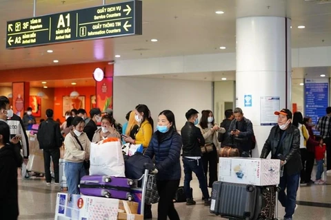 Bộ Giao thông Vận tải vừa có yêu cầu các hãng hàng không dừng vận chuyển khách đến Việt Nam từ ngày 1/4. (Ảnh: Phan Công/Vietnam+)