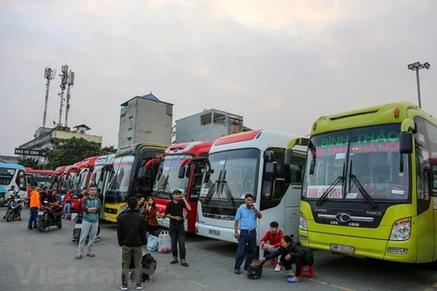 Các đơn vị vận tải, chủ xe chỉ được thực hiện vận chuyển hành khách liên tỉnh giữa các tỉnh, thành phố thuộc nhóm 3. (Ảnh: Minh Sơn/Vietnam+)