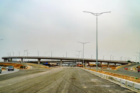 Nút giao Vành đai 3 với cao tốc Hà Nội-Hải Phòng dự kiến thông xe vào đầu năm 2021. (Ảnh: Minh Hiếu/Vietnam+)