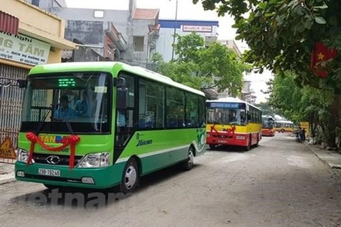 Hà Nội mở thêm 4 tuyến buýt mới vươn ra ngoại thành từ ngày đầu tháng 2/2021.(Ảnh: Vietnam+)