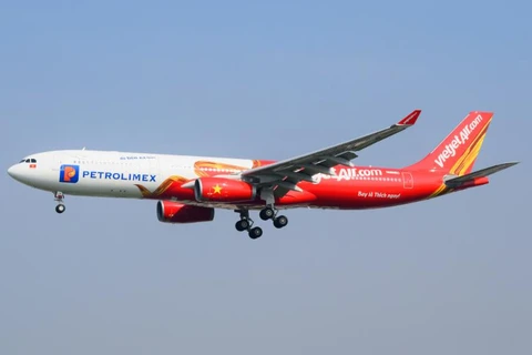 Máy bay thân rộng đầu tiên Airbus A330-300 gia nhập đội bay Vietjet Air. (Ảnh: CTV/Vietnam+)