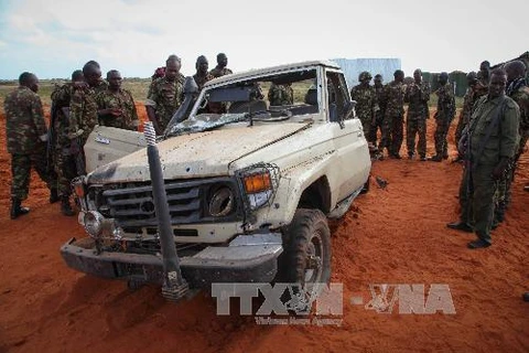 Binh sỹ Kenya thuộc lực lượng AMISOM trong chiến dịch truy quét phiến quân al-Shabaab ở Kismayo. (Nguồn: AFP/TTXVN)
