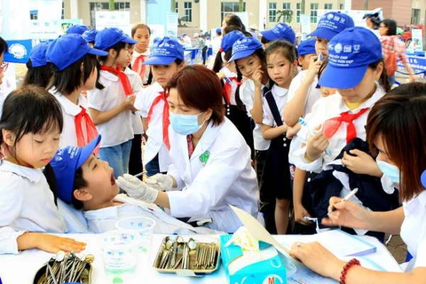 Trên 90% người Việt Nam gặp các vấn đề về răng lợi