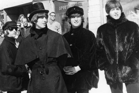 Hơn 4 tỷ đồng cho hai áo khoác của Tứ quái Beatles