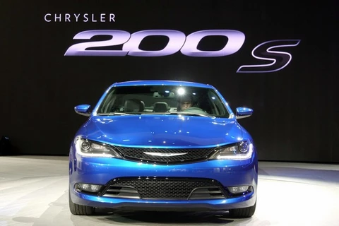 Mẫu Chrysler 200 đời 2015. (Nguồn: autopro.com)