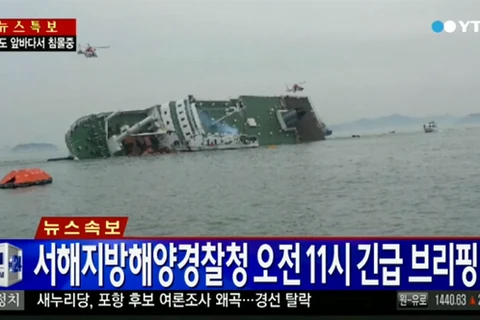 [Infographics] Chìm phà chở 450 người ngoài khơi Hàn Quốc