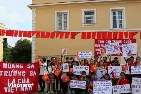Cộng đồng Việt Nam tại Cuba phản đối hành động của Trung Quốc