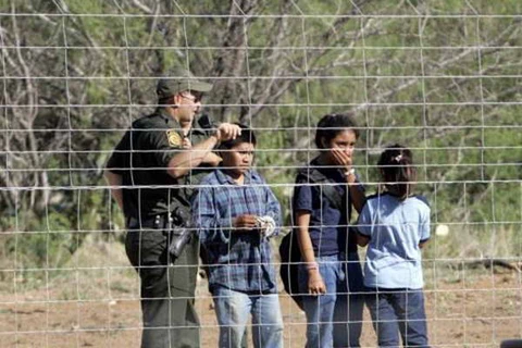 Mỹ: Đề nghị chi 2 tỷ USD xử lý tình trạng trẻ nhập cư trái phép