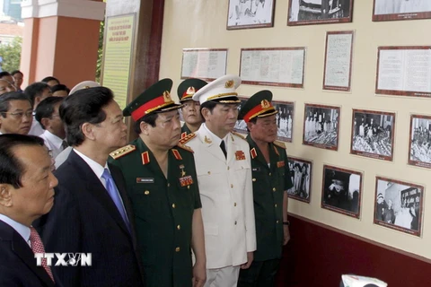 Tổ chức Lễ dâng hương Chủ tịch Hồ Chí Minh dịp Quốc khánh