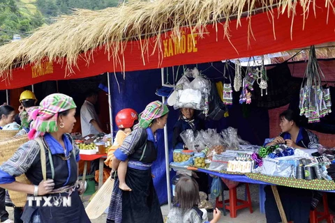 Lạng Sơn: Người dân vùng sâu, vùng xa “khát” hàng hóa Việt Nam