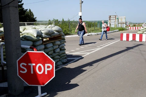 Ukraine đóng cửa một phần biên giới với Nga để "đảm bảo an ninh"