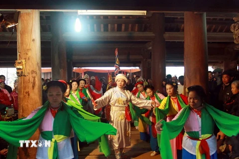 Thái Bình: Từng bừng lễ khai hội chùa Keo mùa Thu 2014