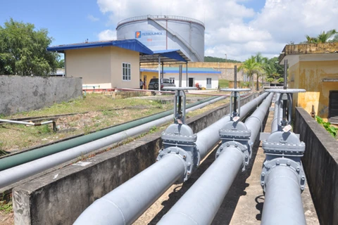 Chuẩn bị khởi công xây đường ống dẫn dầu từ Việt Nam sang Lào