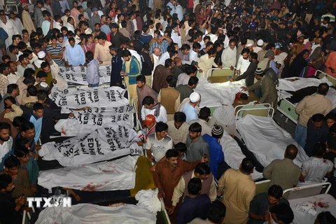 Nổ lớn tại biên giới Pakistan-Ấn Độ, hơn 175 người thương vong