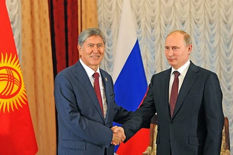Kyrgyzstan và Nga ký thỏa thuận thành lập quỹ phát triển chung