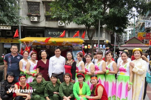 Lao động Việt Nam tích cực tham gia hoạt động văn hóa ở Macau