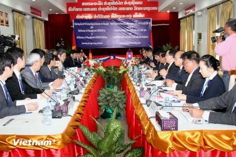 Việt Nam và Lào đẩy mạnh hợp tác khoa học công nghệ