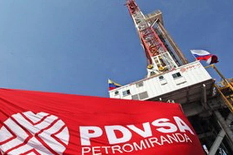 Venezuela bắt giữ một quan chức dầu khí bị cáo buộc tham nhũng