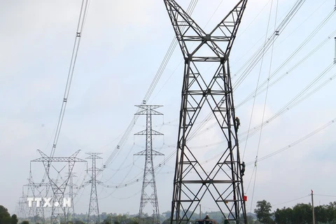 EVN: Tăng giá điện nhằm giảm bớt áp lực đầu tư cho ngành điện