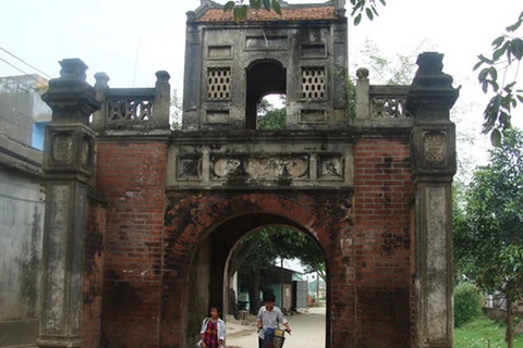 Cổng làng Thổ Hà. (Nguồn: bacgiang.gov.vn)