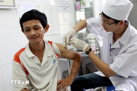 Mỗi năm người Việt tiêu tốn tới 300 tỷ đồng tiêm vắcxin phòng dại